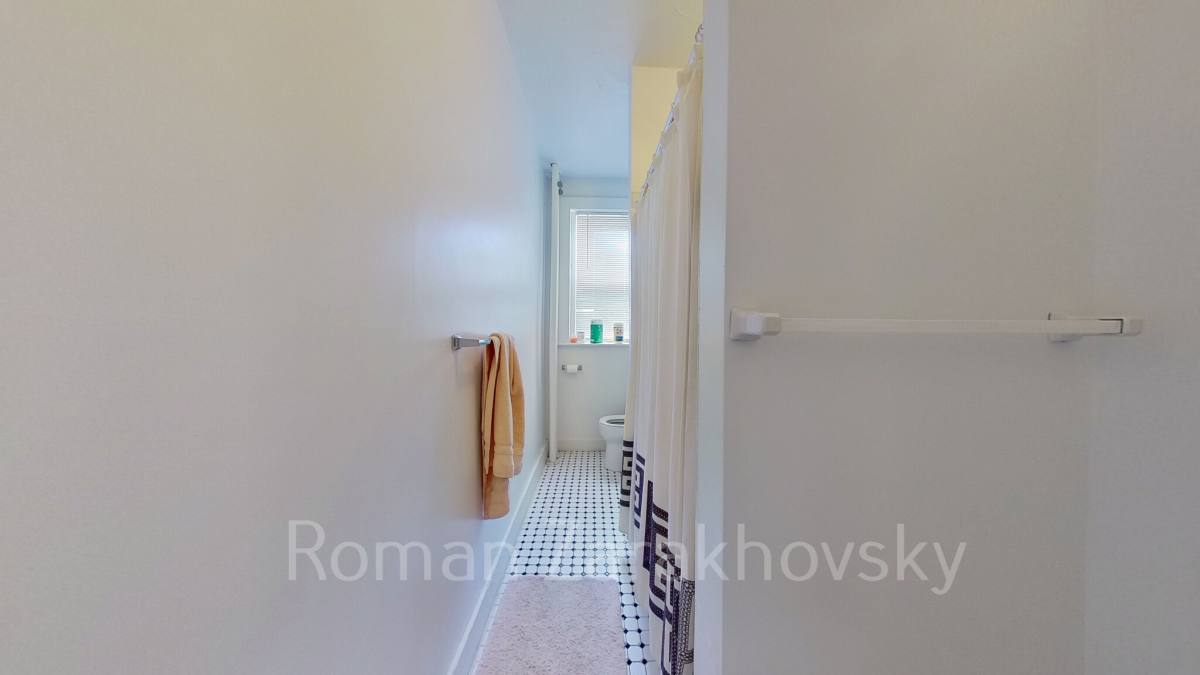 Apartment for rent at 2 Ayr Rd #4A, Brighton, MA 02135
