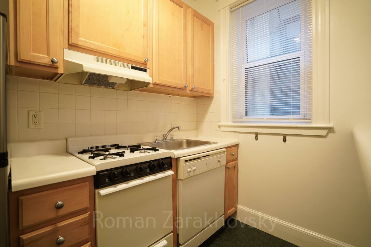 Apartment for rent at 2 Ayr Rd #4A, Brighton, MA 02135