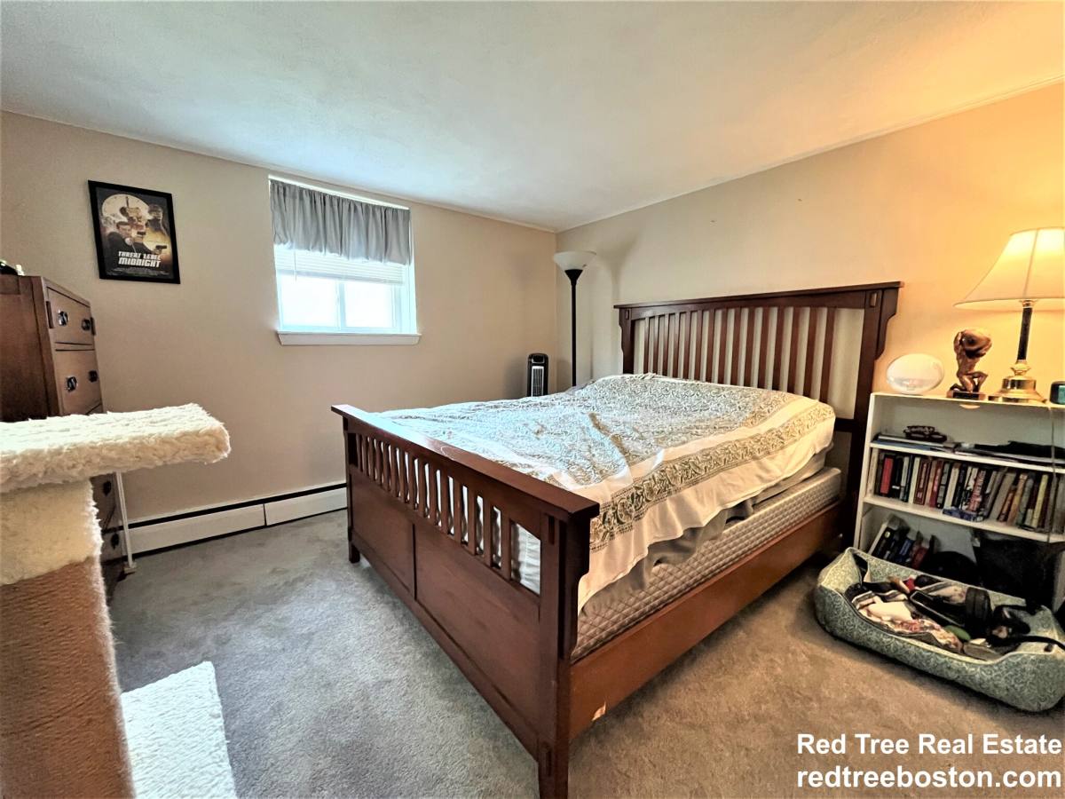 Apartment for rent at 58 Bryon Rd #1, Chestnut Hill, MA 02467