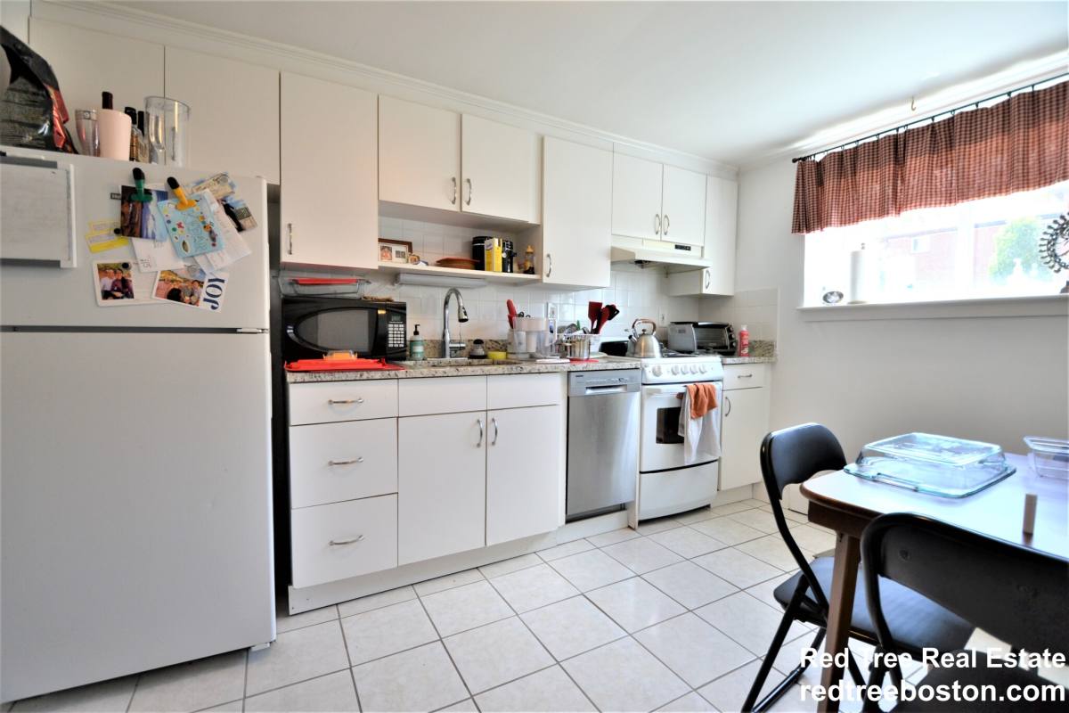 Apartment for rent at 58 Bryon Rd #1, Chestnut Hill, MA 02467