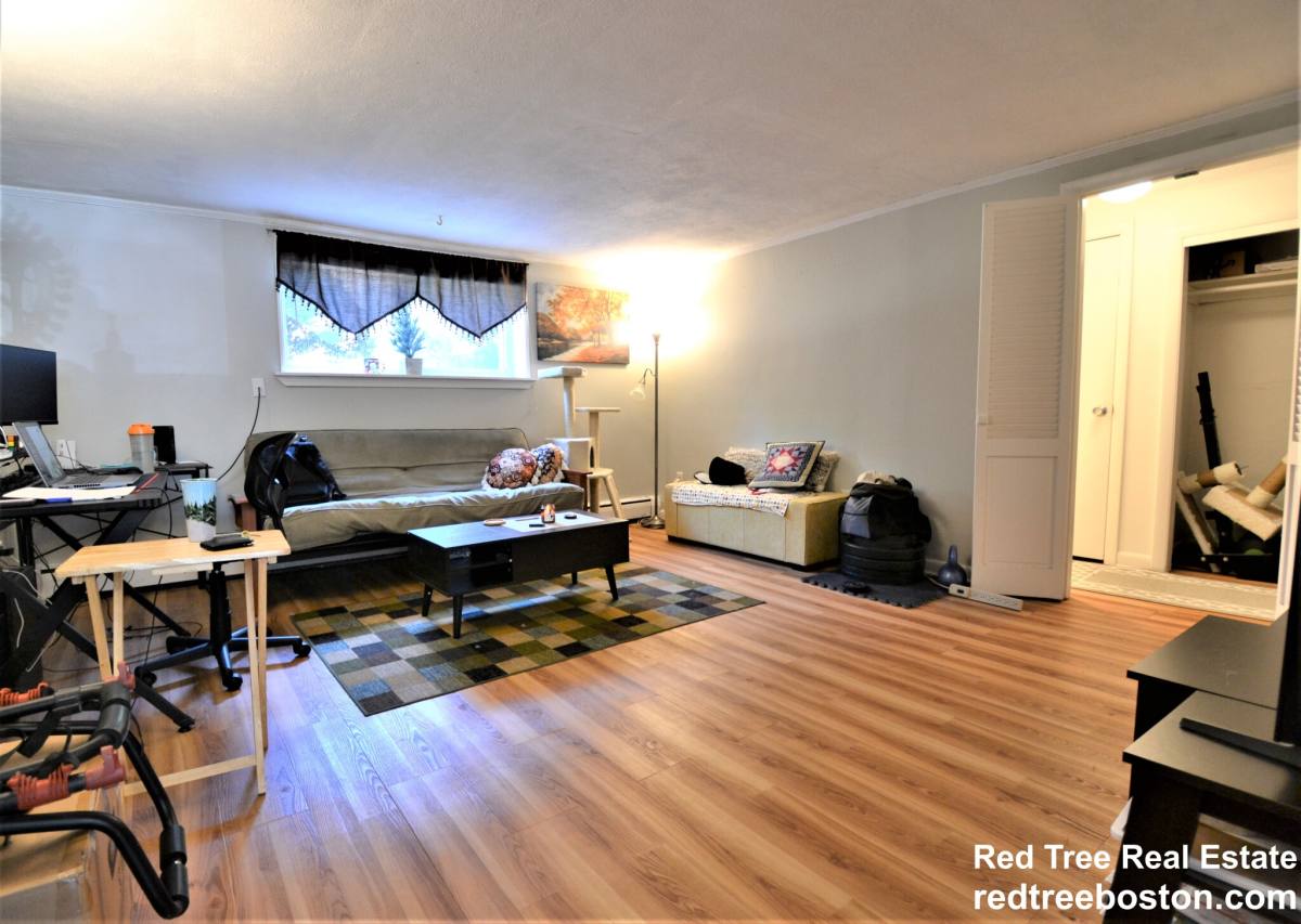Apartment for rent at 58 Bryon Rd #1, Chestnut Hill, MA 02467