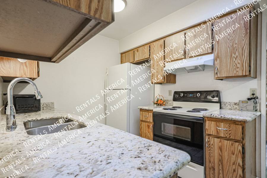 Condo for rent at 9020 W Highland Ave #107, Phoenix, AZ 85037