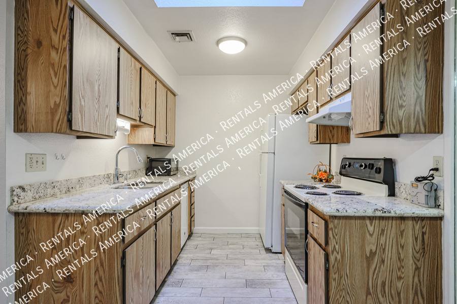 Condo for rent at 9020 W Highland Ave #107, Phoenix, AZ 85037