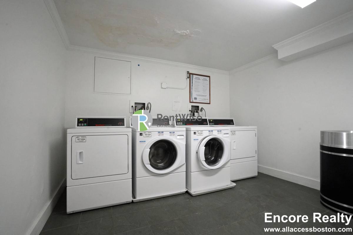 Apartment for rent at 15 N Beacon St #703, Allston, MA 02134