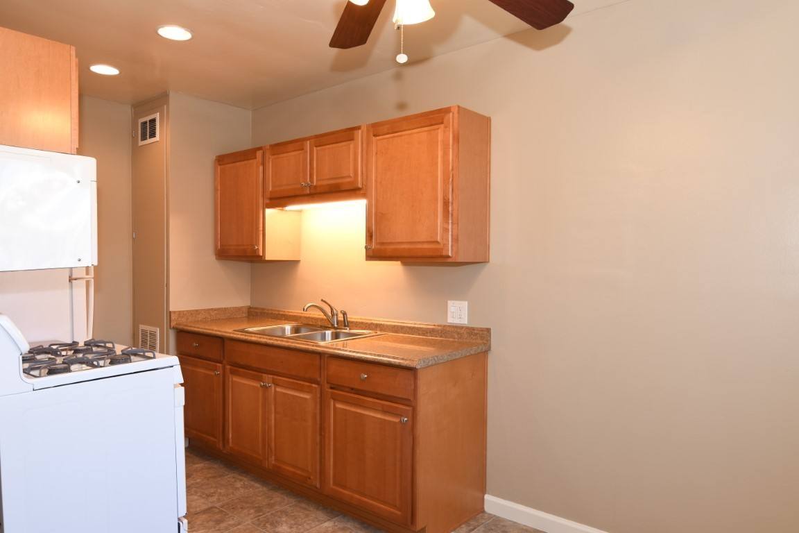 Apartment for rent at 264 G St, Chula Vista, CA 91910