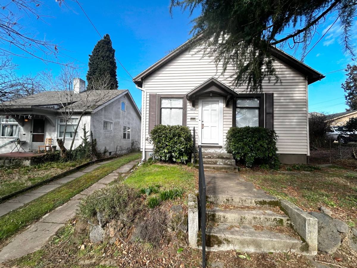 House for rent at 4053 SE Boise St, Portland, OR 97202
