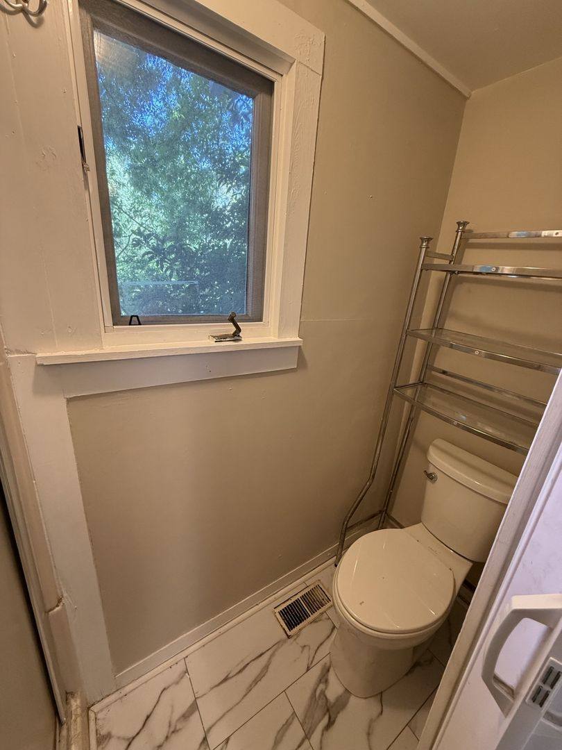 Apartment for rent at 1617 B Sunrise Ave, Raleigh, NC 27608
