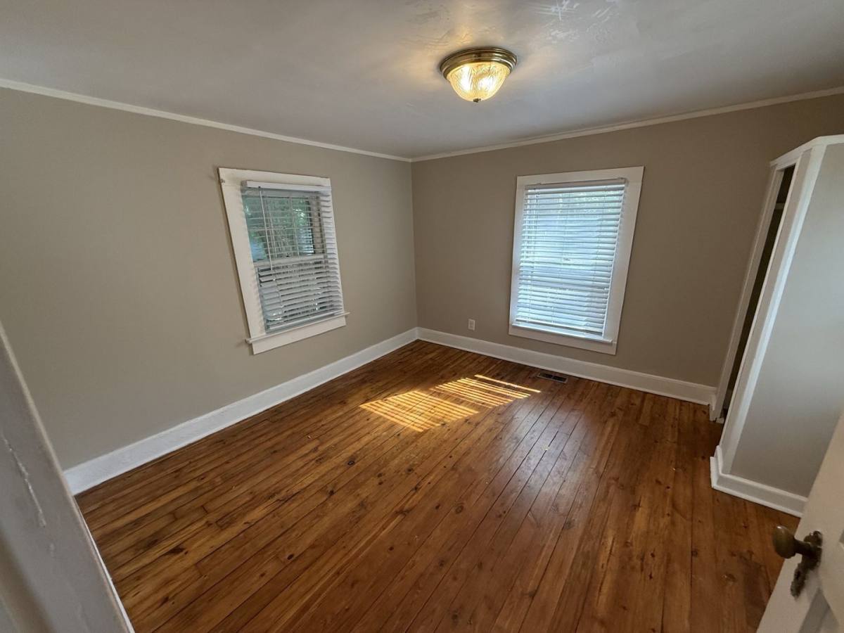 Apartment for rent at 1617 B Sunrise Ave, Raleigh, NC 27608