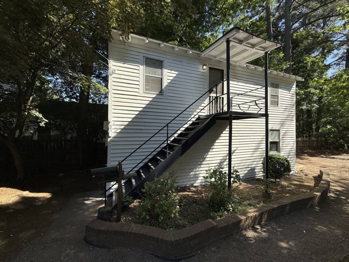 Apartment for rent at 1617 B Sunrise Ave, Raleigh, NC 27608
