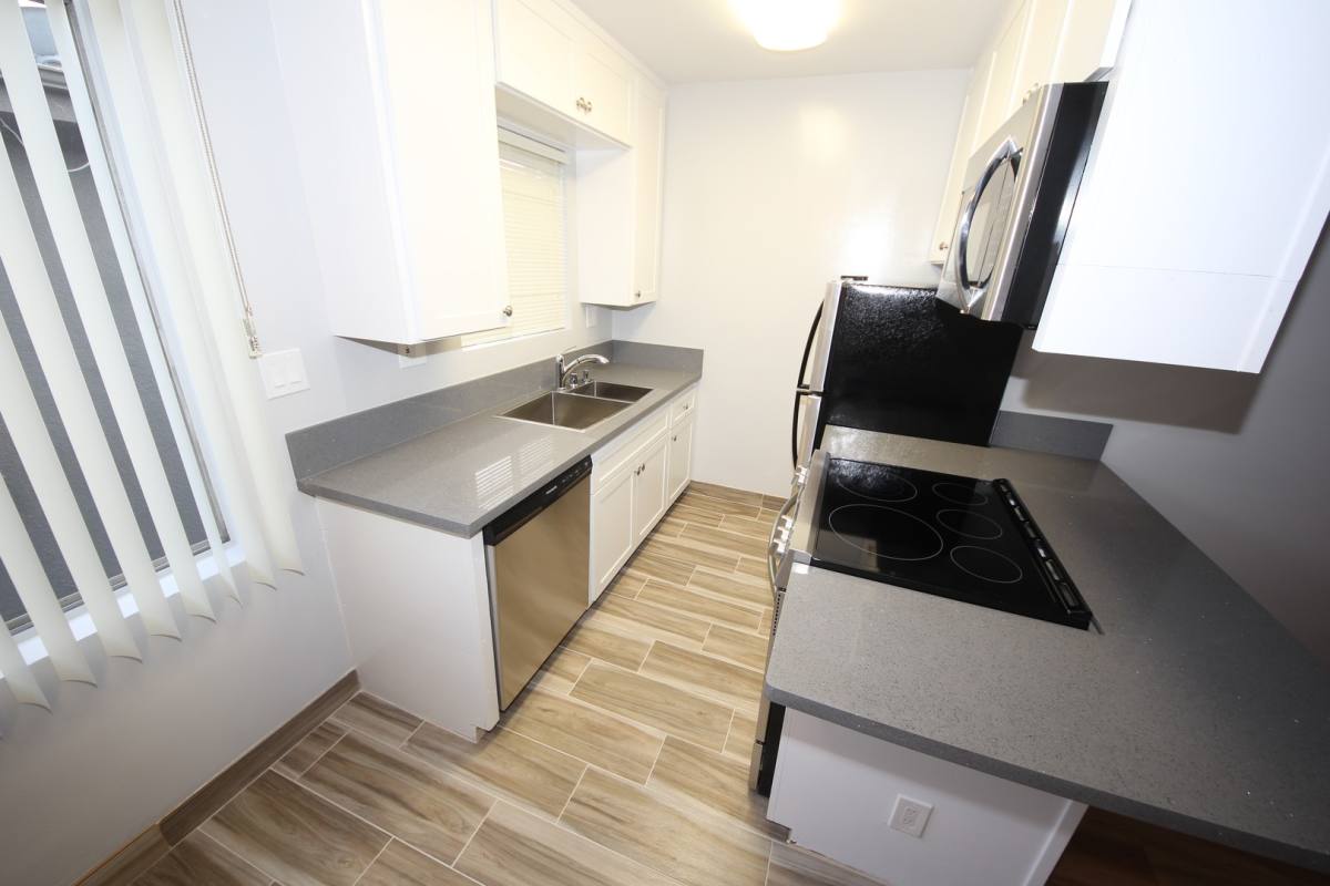 Apartment for rent at 1721, 1725, 1733 Purdue Ave, Los Angeles, CA 90025