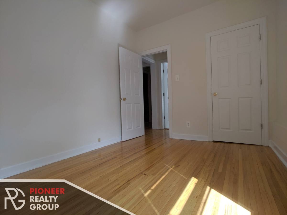 Apartment for rent at 3823 N Fremont #W3, Chicago, IL 60613