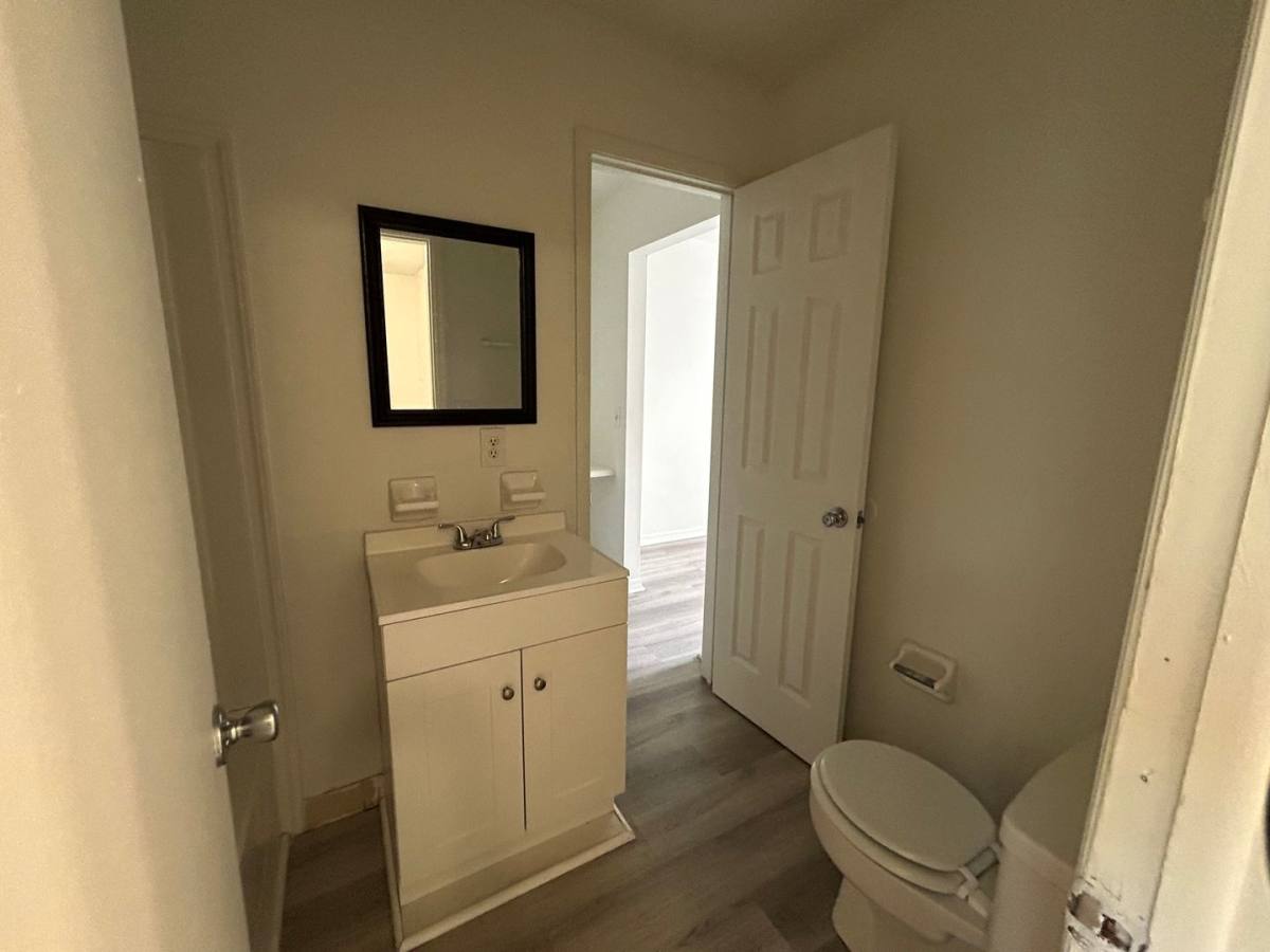 Townhouse for rent at 818 Lesa St, Hinesville, GA 31313