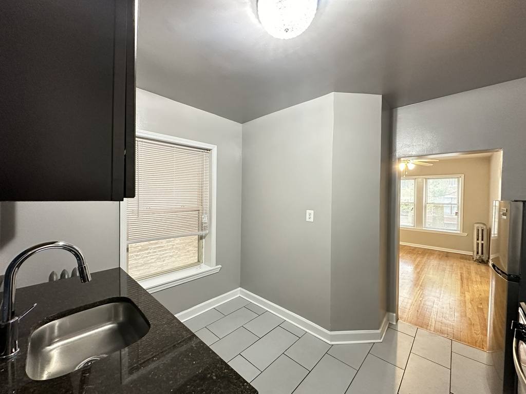 Apartment for rent at 6339 Magnolia #AW8, Chicago, IL 60660