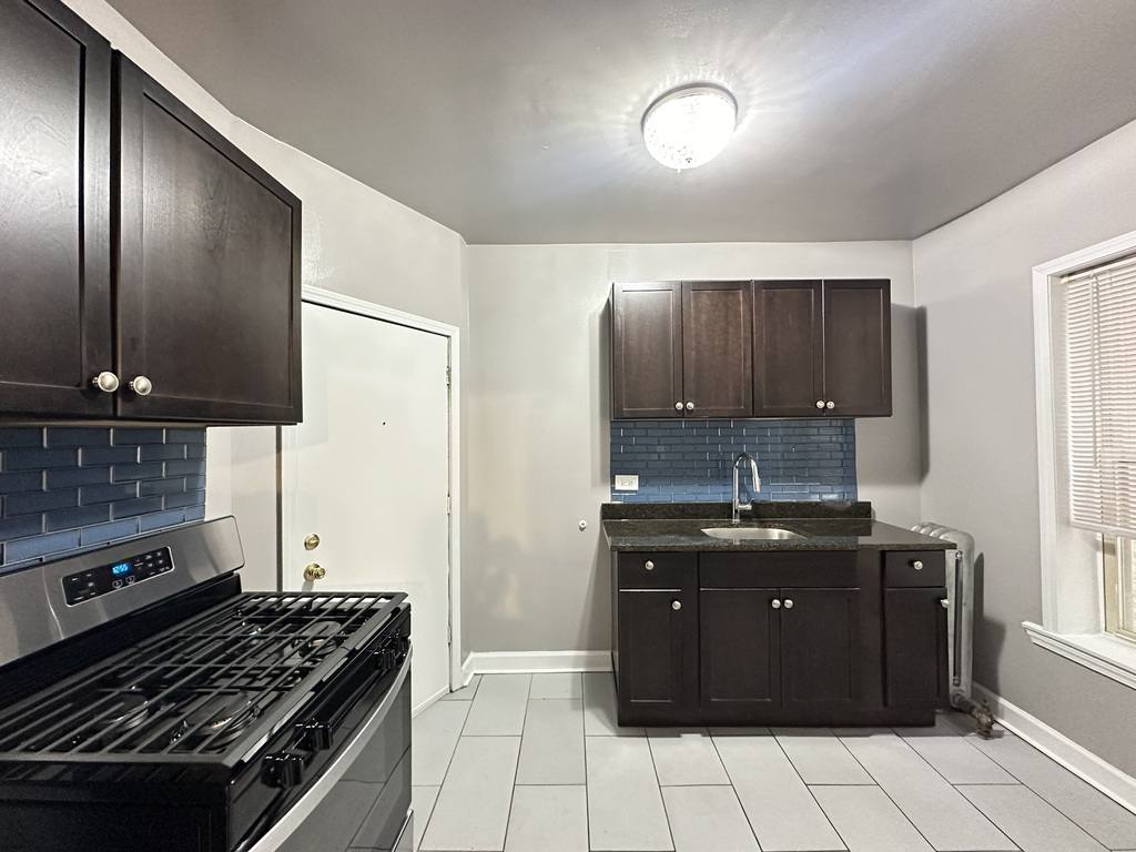 Apartment for rent at 6339 Magnolia #AW8, Chicago, IL 60660