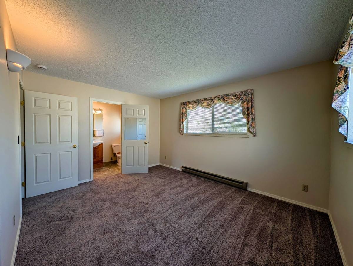 House for rent at 1616 Jefferson St, Wenatchee, WA 98801