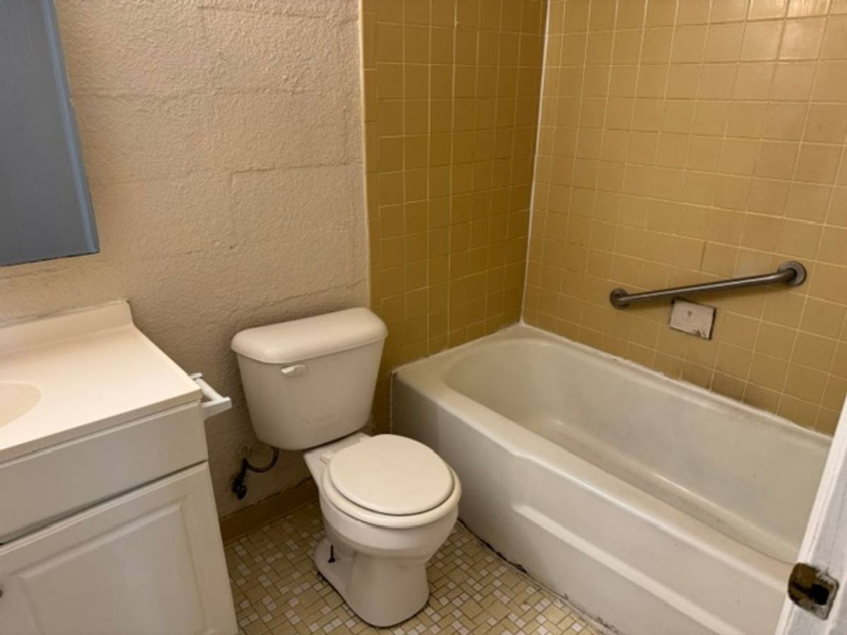Apartment for rent at 109-111 Belltown Rd, Havelock, NC 28532