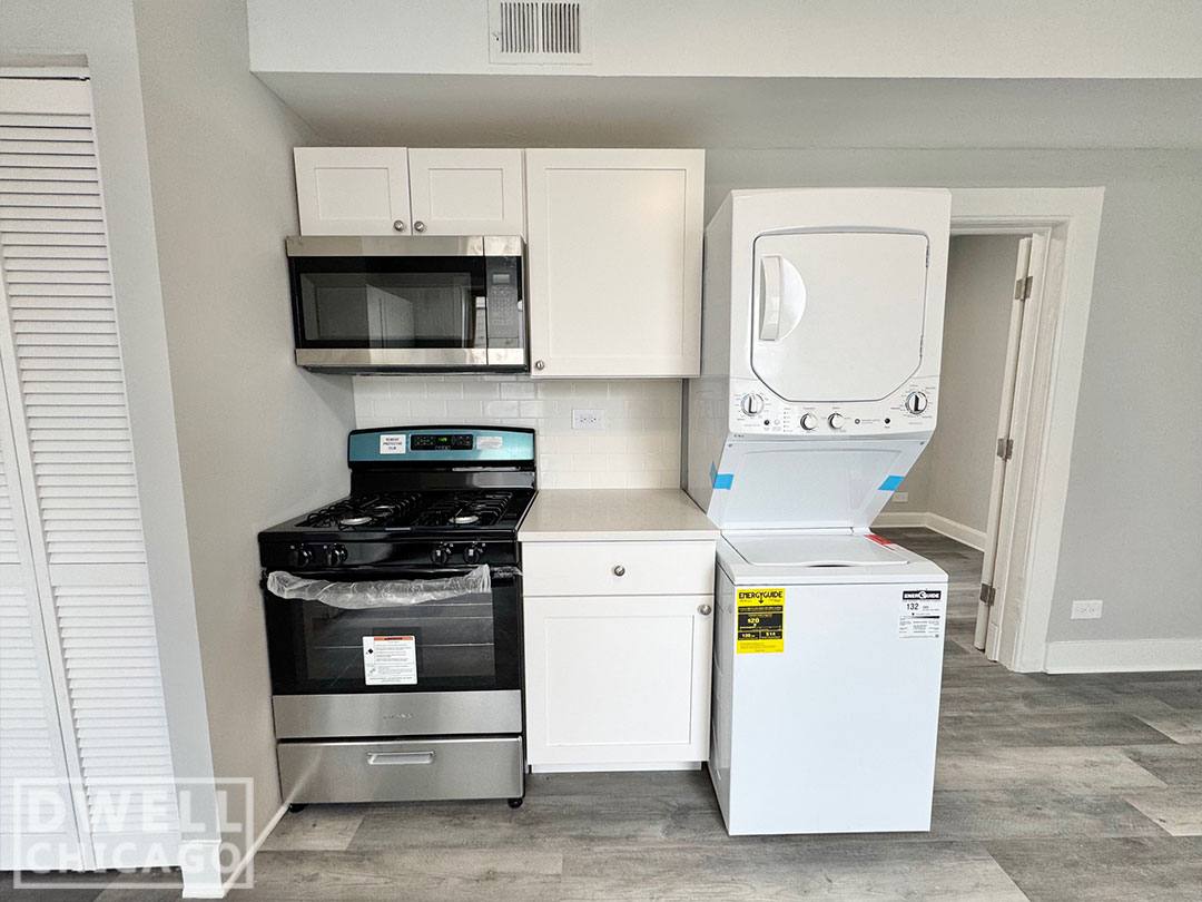 Apartment for rent at 1546 W Walton #1R, Chicago, IL 60642