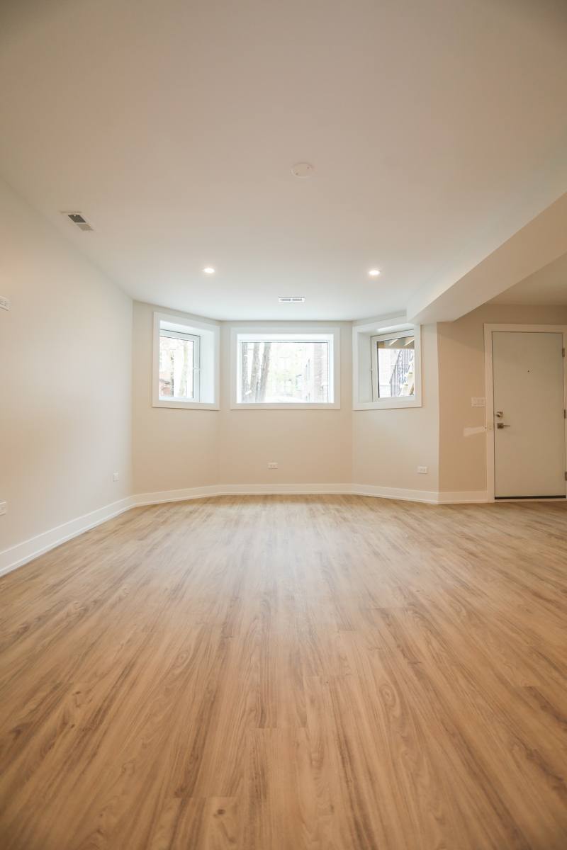Condo for rent at 2230 W Wilson Ave #G, Chicago, IL 60625