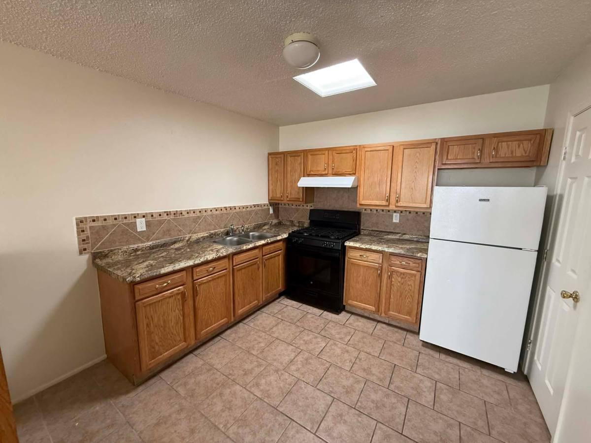 Apartment for rent at 5425 E 30th St, Tucson, AZ 85711