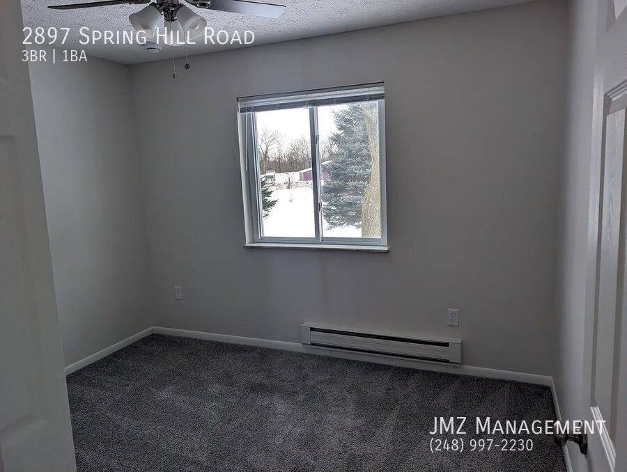 House for rent at 2897 Spring Hill Rd, Howell, MI 48843