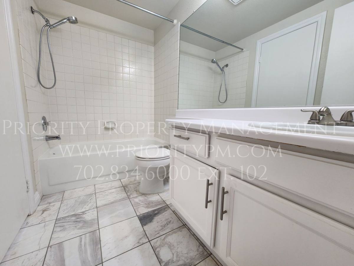 House for rent at 7217 Sun Cove Circle, Las Vegas, NV 89128