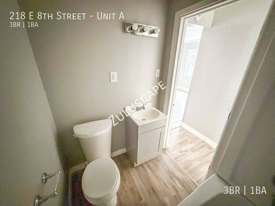 Apartment for rent at 218 E 8th St #A, Muncie, IN 47302