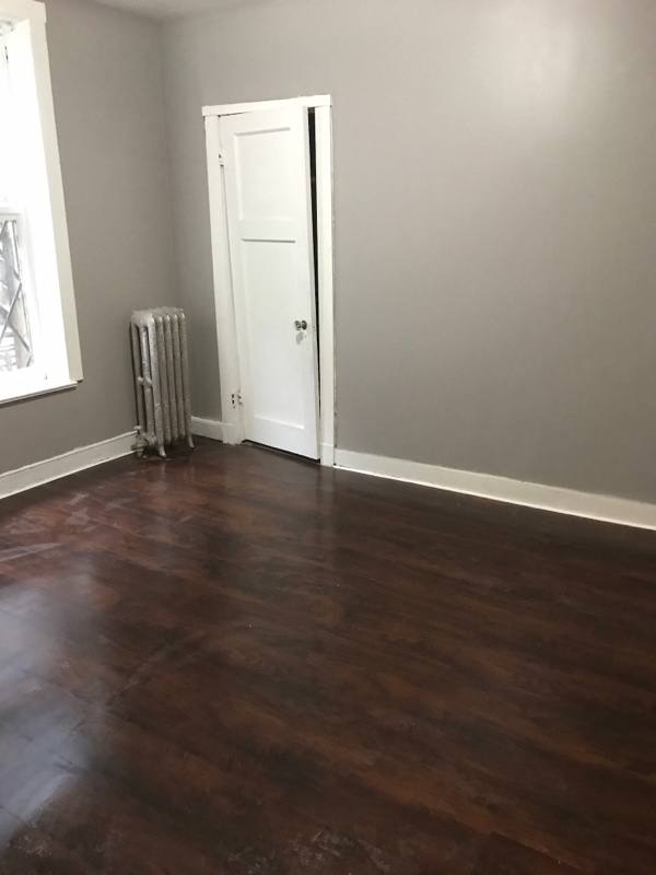 Apartment for rent at 6734 S Perry Ave #1, Chicago, IL 60621