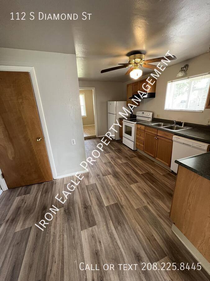 House for rent at 112 S Diamond St, Nampa, ID 83686