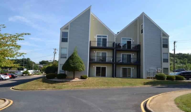 Apartment for rent at 1360 Hunters Rd, Harrisonburg, VA 22801