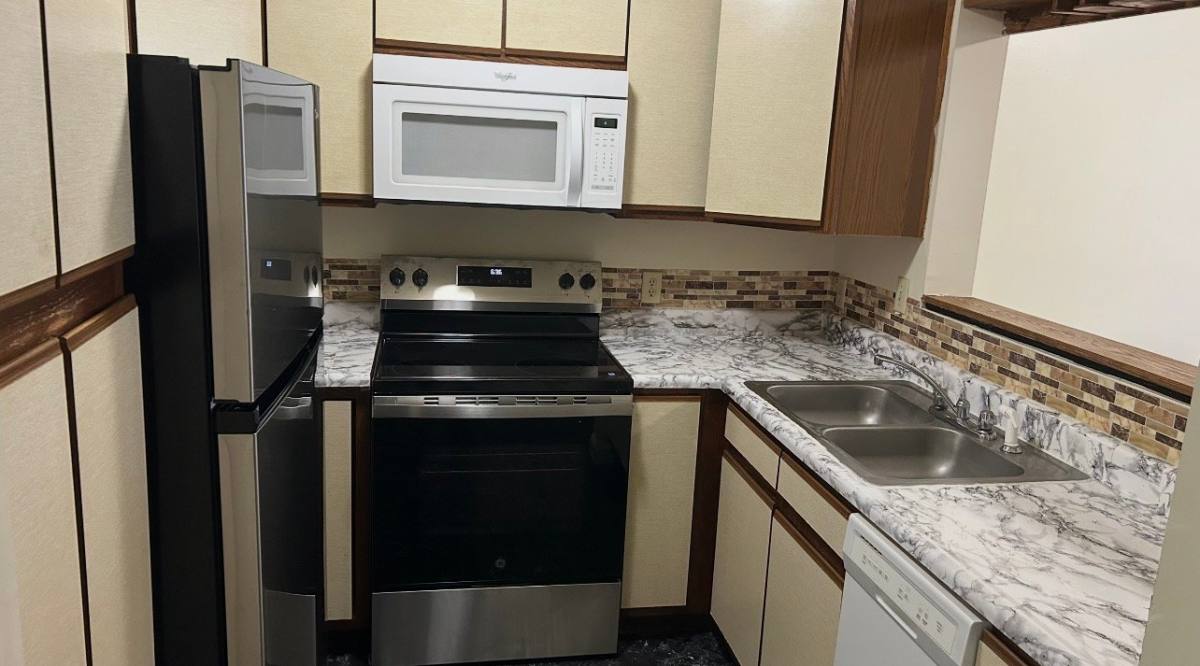 Apartment for rent at 1360 Hunters Rd, Harrisonburg, VA 22801