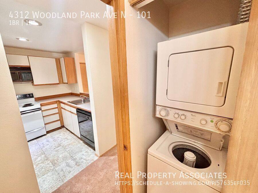 Apartment for rent at 4312 Woodland Park Ave N #101, Seattle, WA 98103