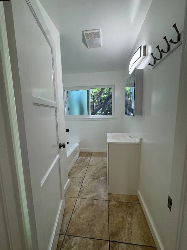 Apartment for rent at 1750 Grevelia St #8, South Pasadena, CA 91030