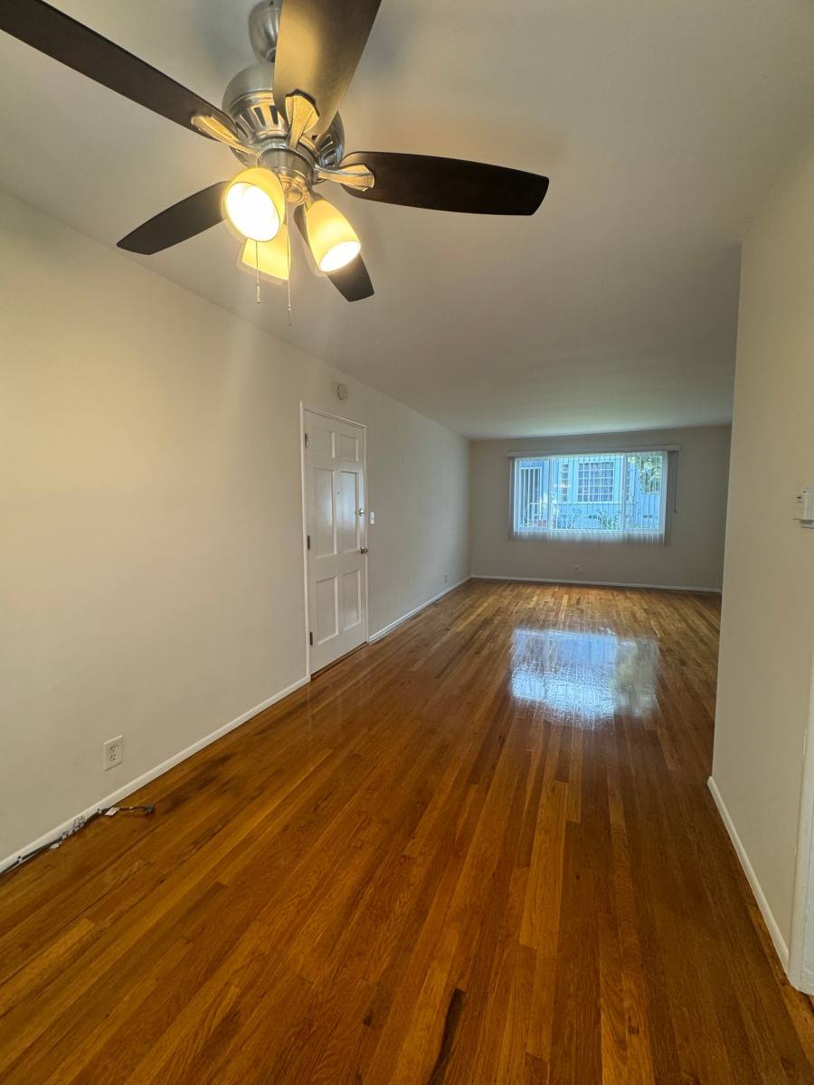Apartment for rent at 1792 Grevelia St, South Pasadena, CA 91030