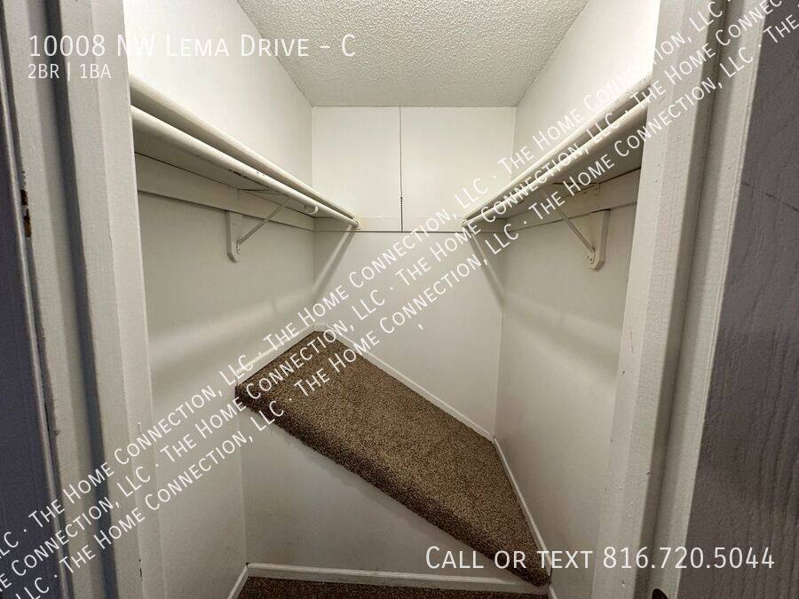 Townhouse for rent at 10008 NW Lema Dr #C, Kansas City, MO 64152