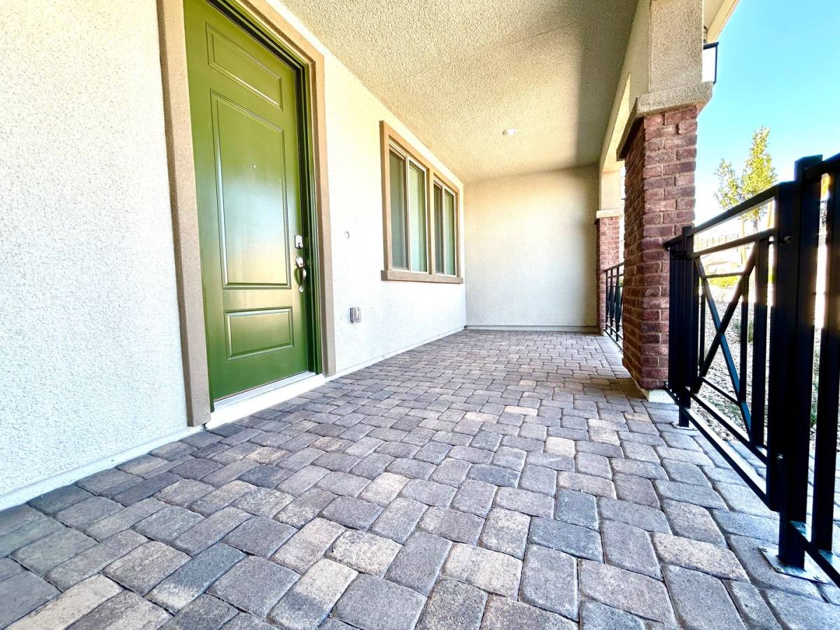 Townhouse for rent at 12476 Kings Creek Place, Las Vegas, NV 89138