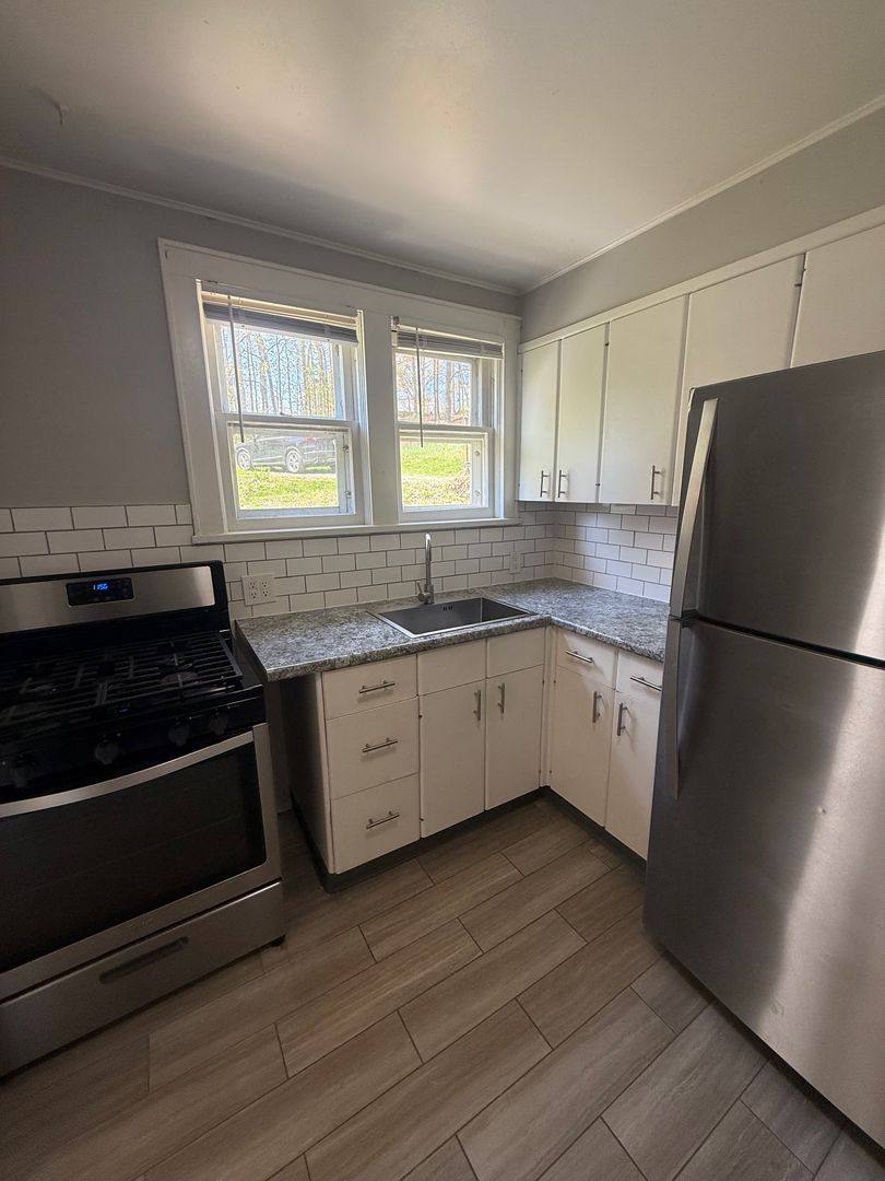 Apartment for rent at 364 Angola Rd, Cornwall, NY 12518