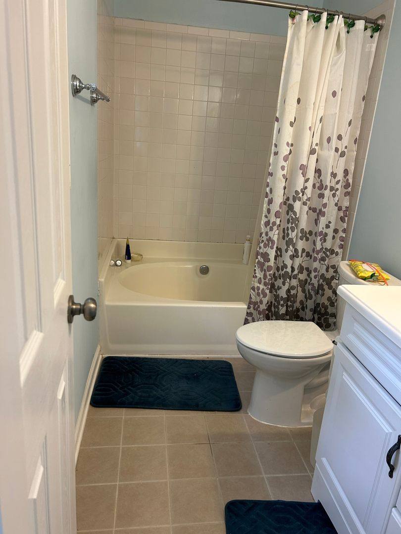 House for rent at 5180 Sugar Crest Dr, Buford, GA 30518