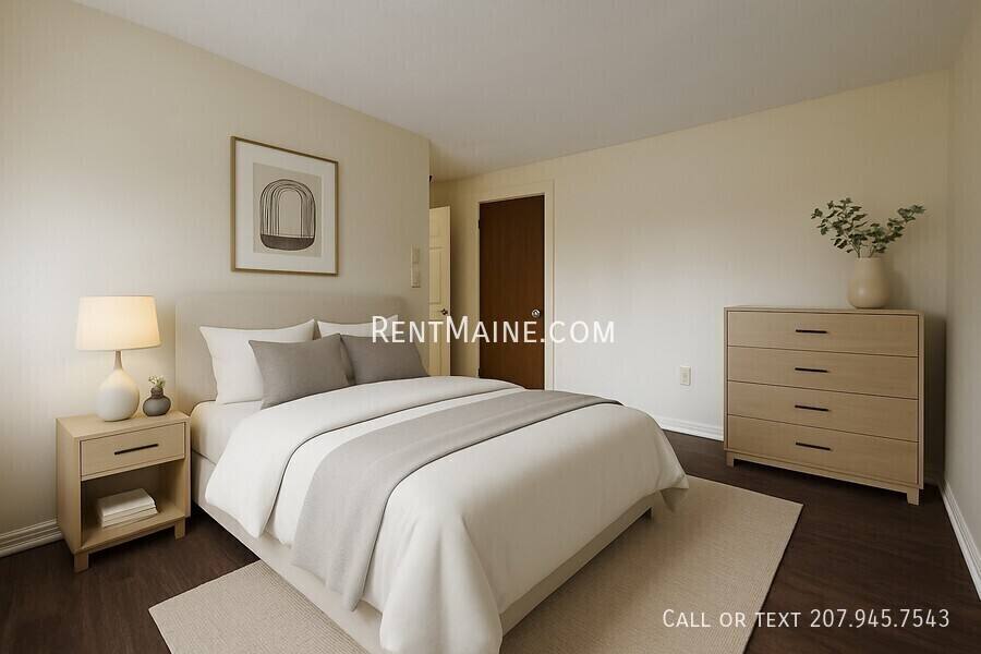 Apartment for rent at 7 Gilchrest St Place #2, Thomaston, ME 04861