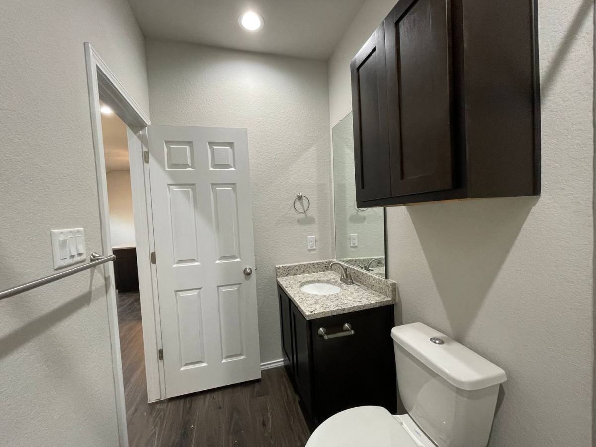 Townhouse for rent at 625 Heathers Way, Seguin, TX 78155
