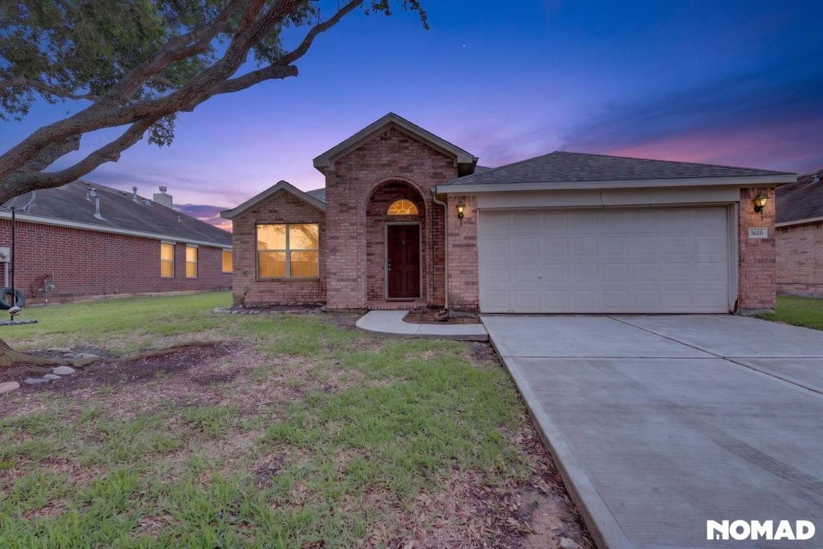 House for rent at 3610 Kale St, Pearland, TX 77584