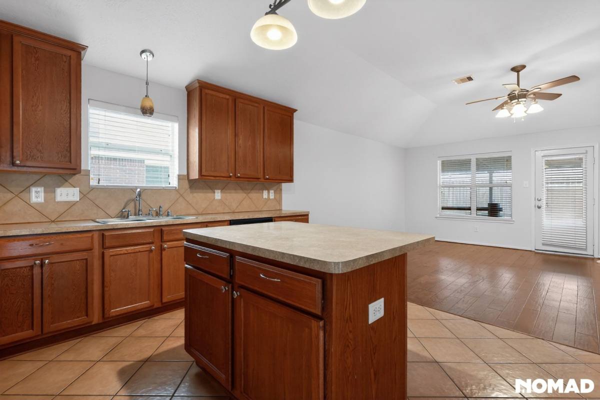 House for rent at 3610 Kale St, Pearland, TX 77584