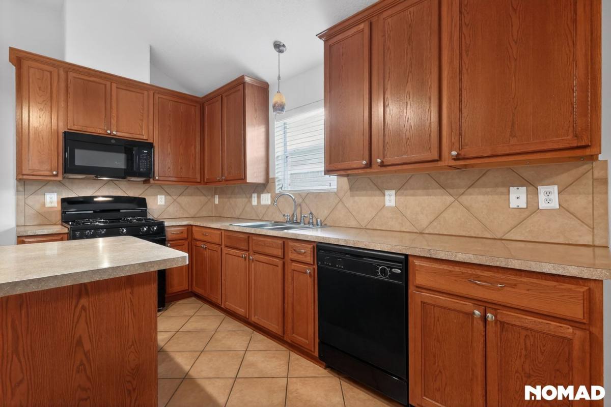 House for rent at 3610 Kale St, Pearland, TX 77584