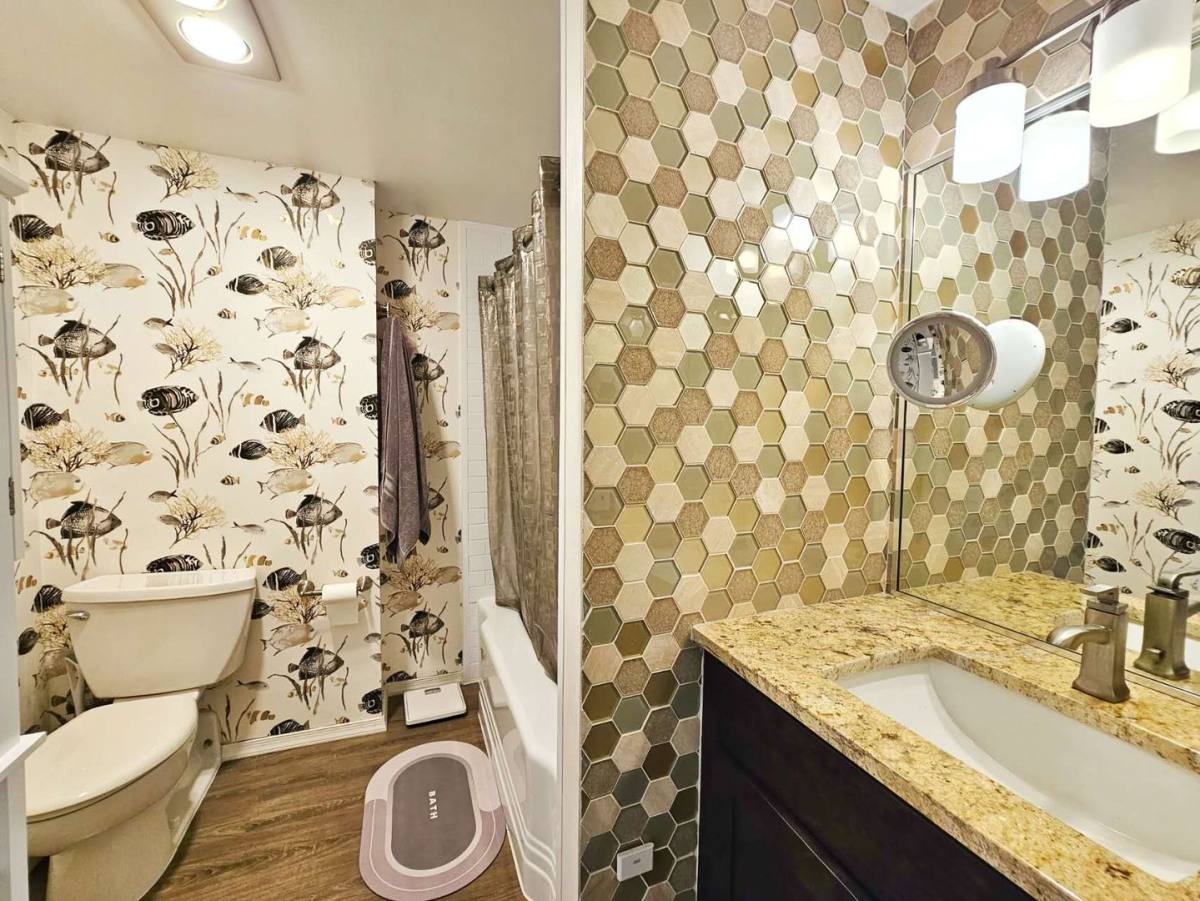 Condo for rent at 2201 3rd Ave, Seattle, WA 98121