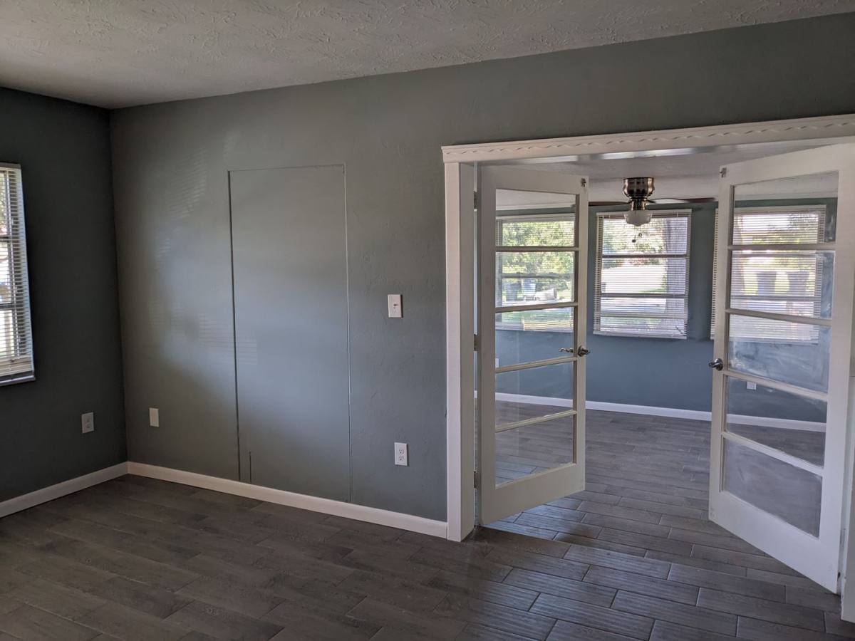 House for rent at 3701 Ferguson St, Sarasota, FL 34233