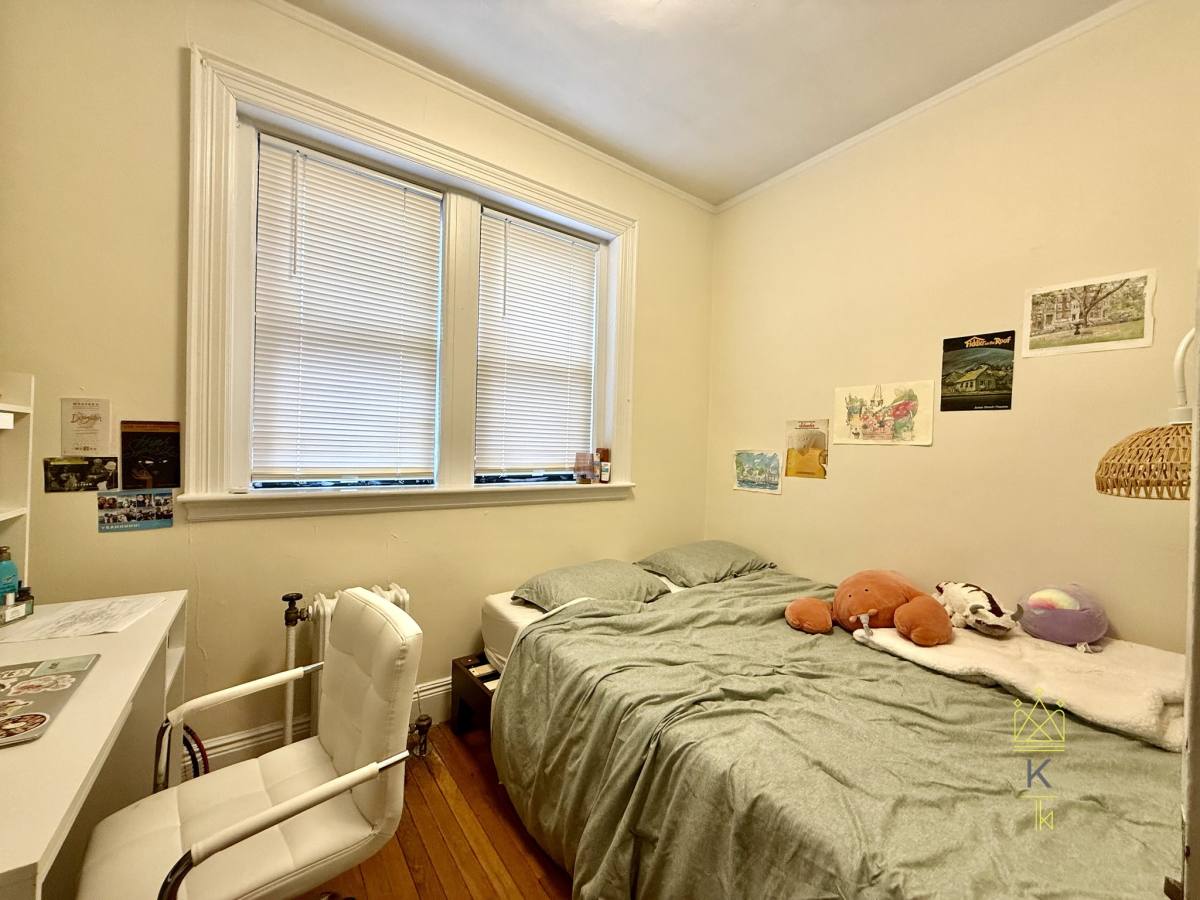 Apartment for rent at 38 Park St #1, Brookline, MA 02446