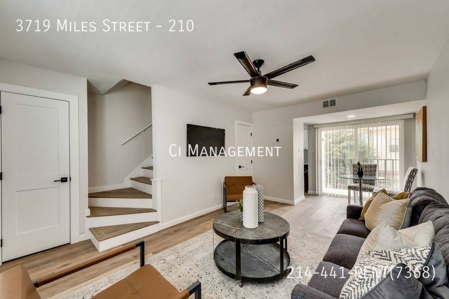 Apartment for rent at 3719 Miles St #210, Dallas, TX 75209