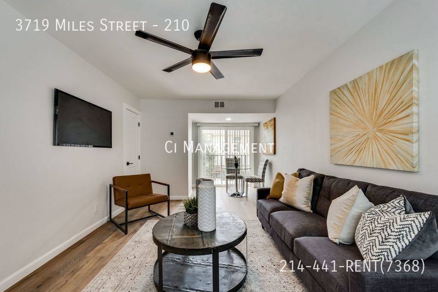 Apartment for rent at 3719 Miles St #210, Dallas, TX 75209