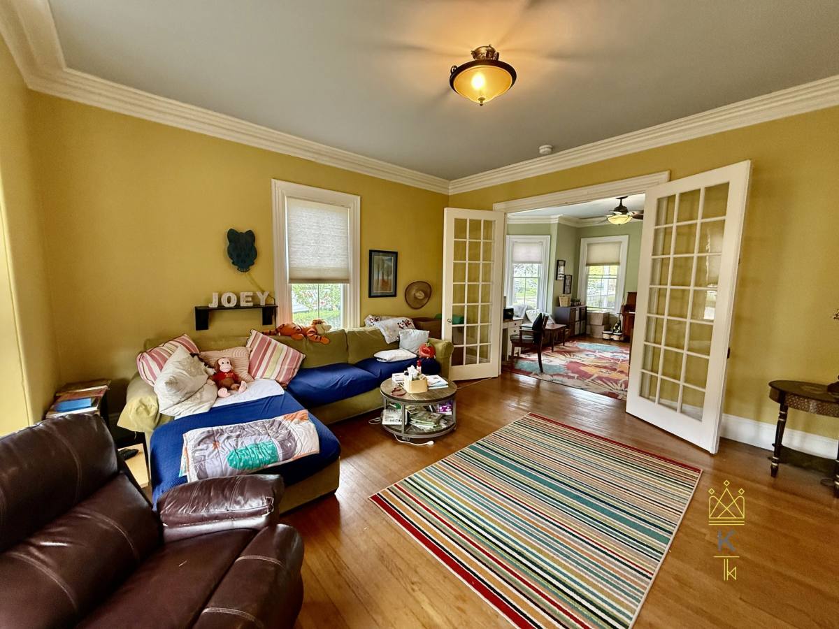Apartment for rent at 77 Fair Oaks Ave #1, Newtonville, MA 02460