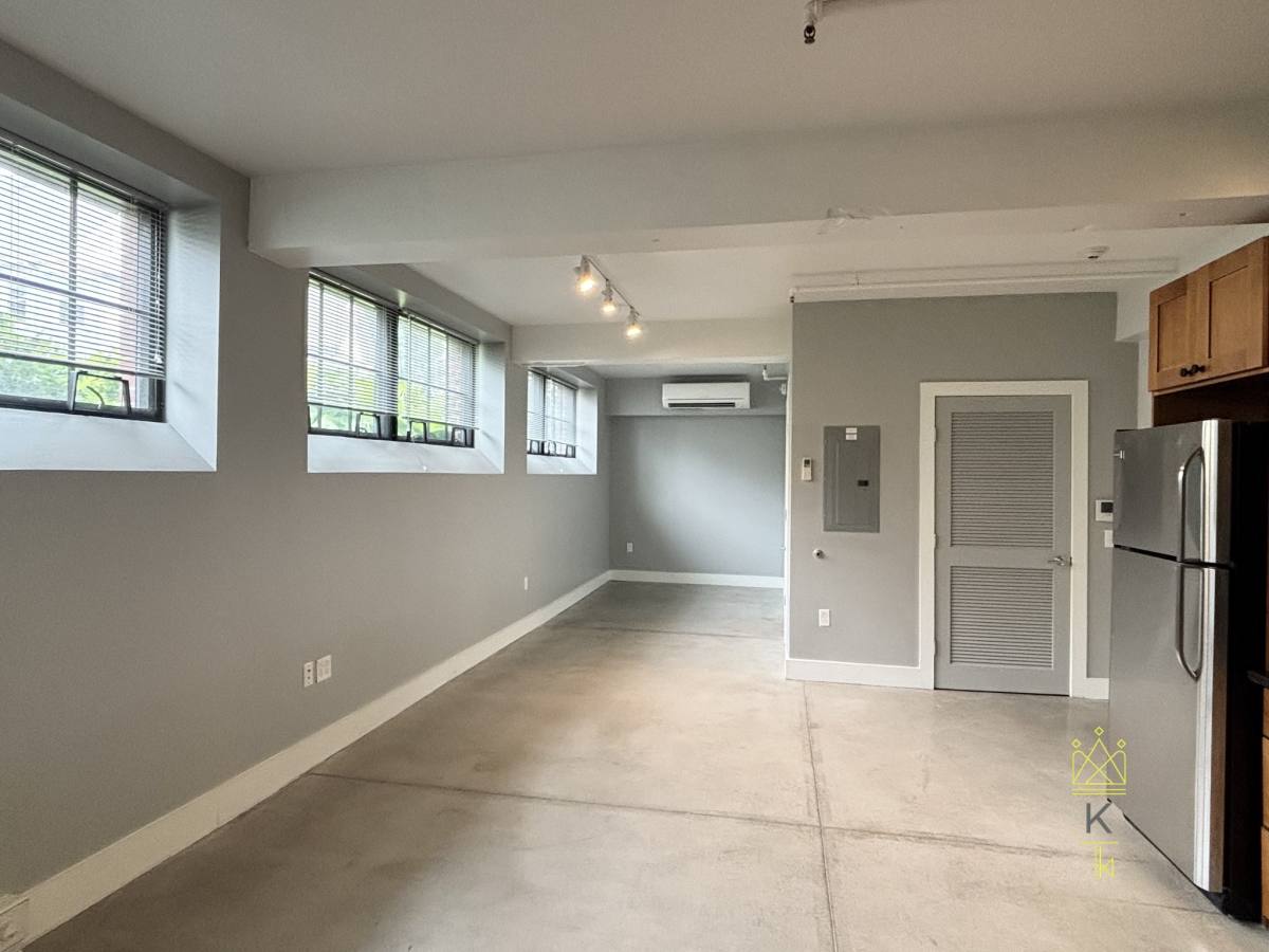 Apartment for rent at 20-26 Sunnyside St #4, Jamaica Plain, MA 02130
