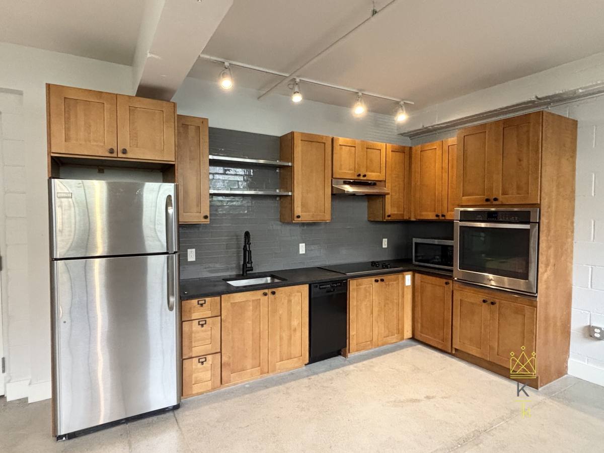 Apartment for rent at 20-26 Sunnyside St #4, Jamaica Plain, MA 02130
